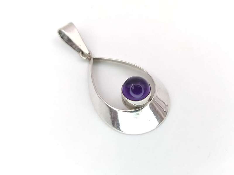 Modernist Scandinavian sterling silver & amethyst pendant by Kultaseppa Salovaara Finland