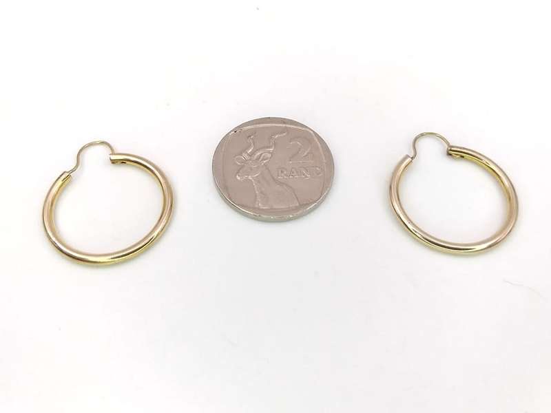 9ct gold hoop earrings