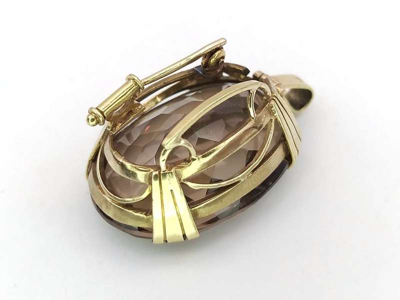Impressive 9ct gold smoky topaz pendant