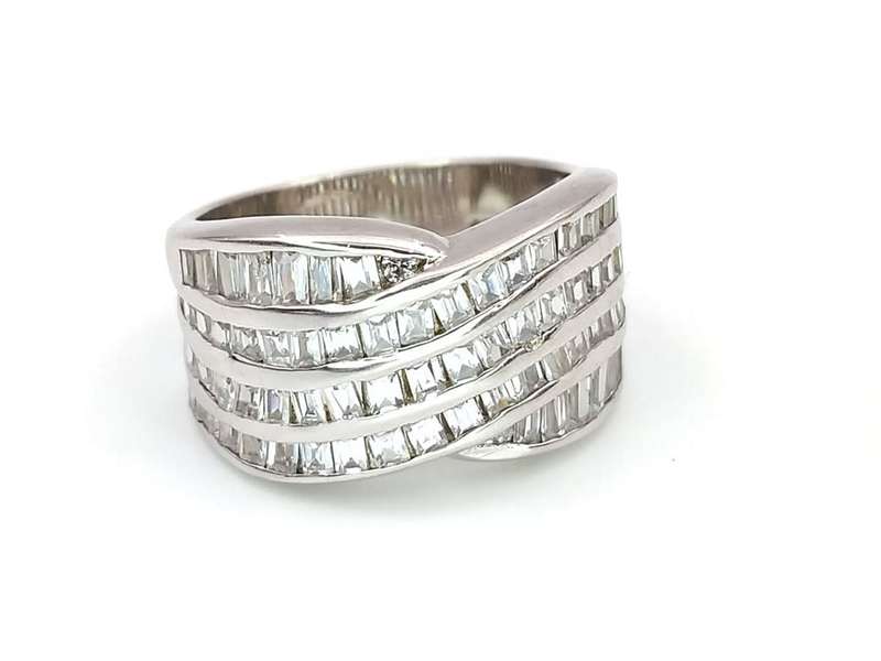 Elegant sterling silver and CZ ring, pavé set