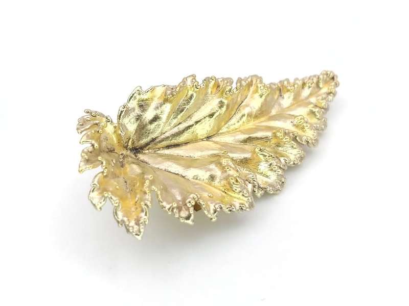 Gilded sterling silver Flora Danica brooch (Denmark)