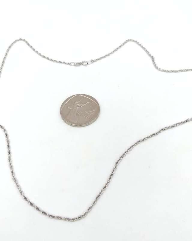 Classic 9ct white gold rope chain