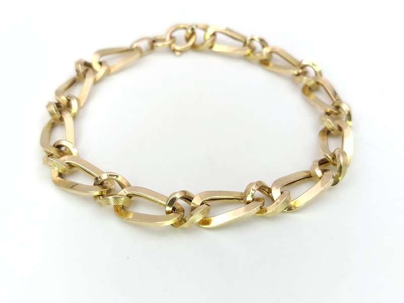 Vintage 9ct gold figaro link bracelet