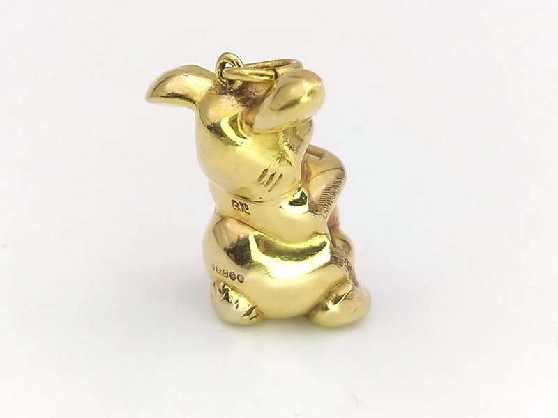 Vintage 9ct gold rabbit charm/pendant