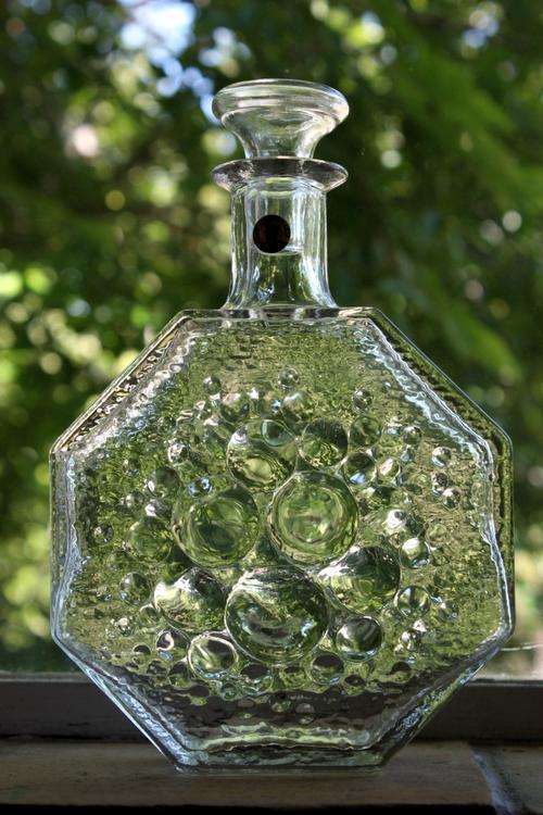 "Polaris" Nani Stil studio glass decanter- highly collectable!