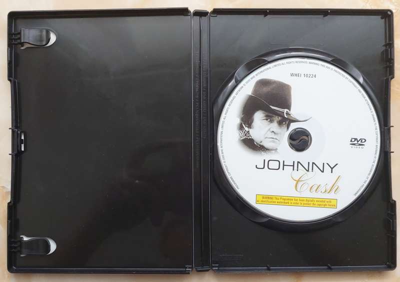 JOHNNY CASH - THE MAN IN BLACK - HIS EARLY YEARS (LEGENDS IN CONCERT DVD)