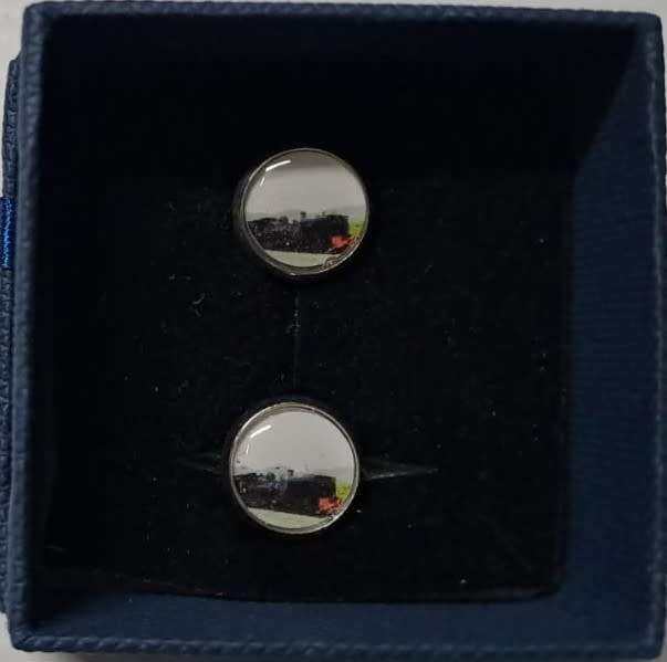 Train Cufflinks Garrett steam Train boxed. 10diameter