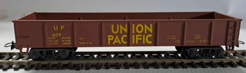 Model Trains H0 1 x Union Pacific Gondola, with Plastic wheels & Lima couplers.