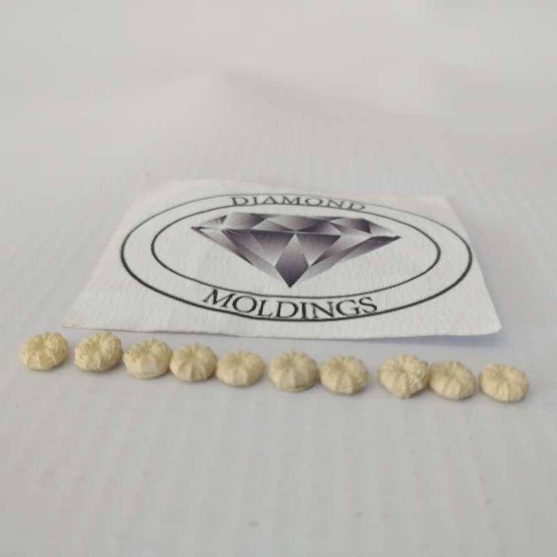 Model Trains HO 1 x Pumpkins Cream small x10 pack - 9mm diameter x 4mm