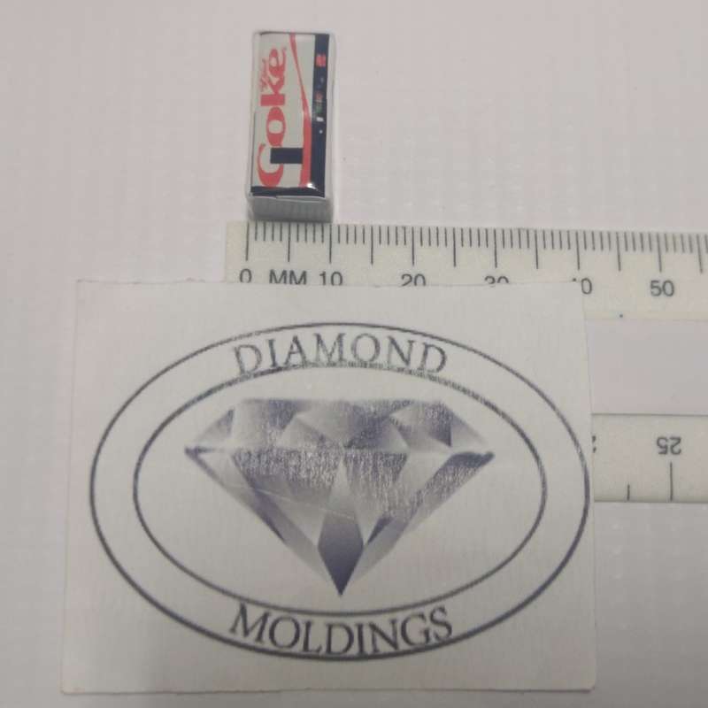 Model Trains HO 1 x Vending Machine Only (Diet Coke) - 21mm x 10mm x 8mm