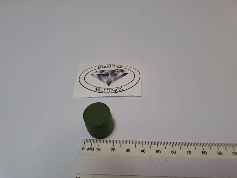 Model Trains HO 1 x Water Tank Tall 19mm diameter x 30mm