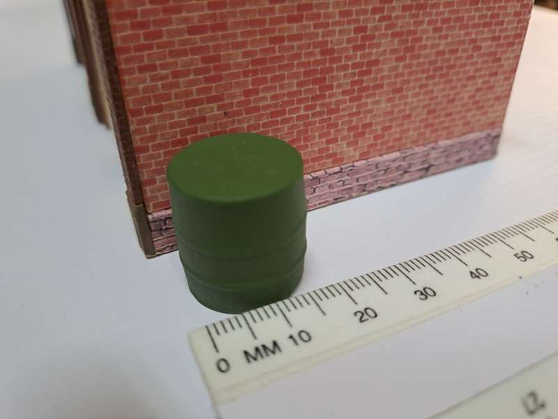 Model Trains HO 1 x Water Tank Tall 19mm diameter x 30mm