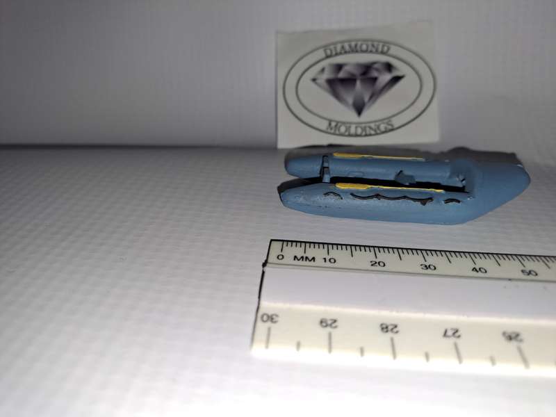 Model Trains HO 1 x Boat Rubber Dinghy Big (L. Blue) - 64mm x 29mm x 7mm