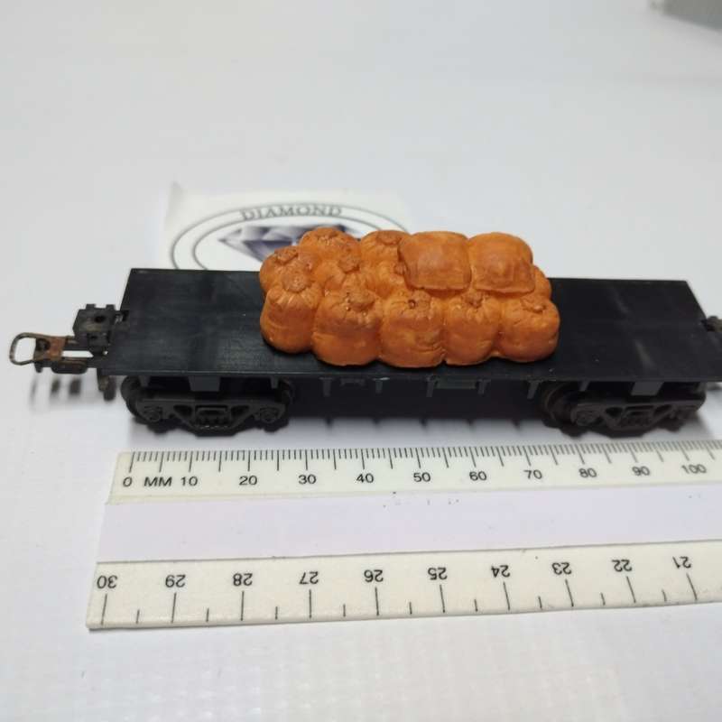 Model Trains HO 1 x Bags - Wool bags - 47mm x 26mm x 17mm