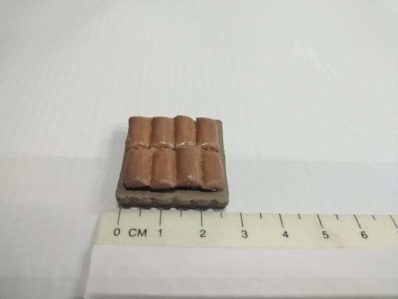 Model Trains HO 1 x Bags - Potato bags on pallet - 29mm x 26mm x 10mm