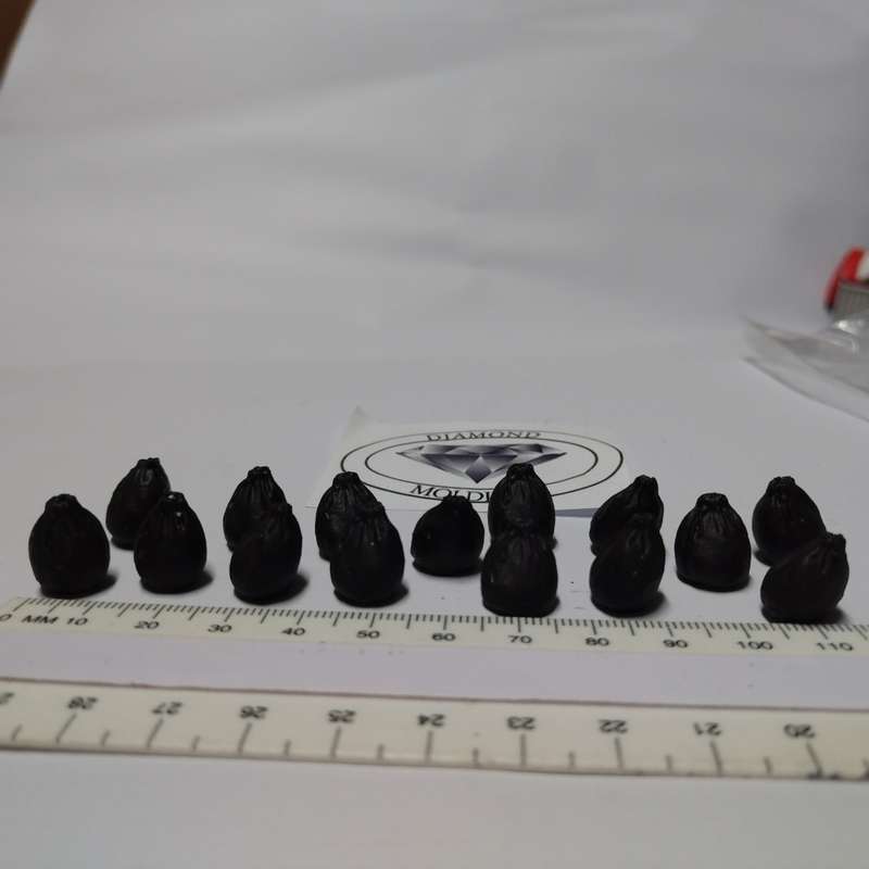 Model Trains HO 1 x Bags - Coal bags (x10 pack) - 8mm x 5mm x 14mm