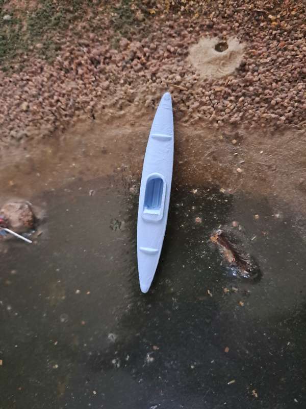 Model Trains HO - Canoe Long (L. Blue) - 70mm x 10mm x 7mm