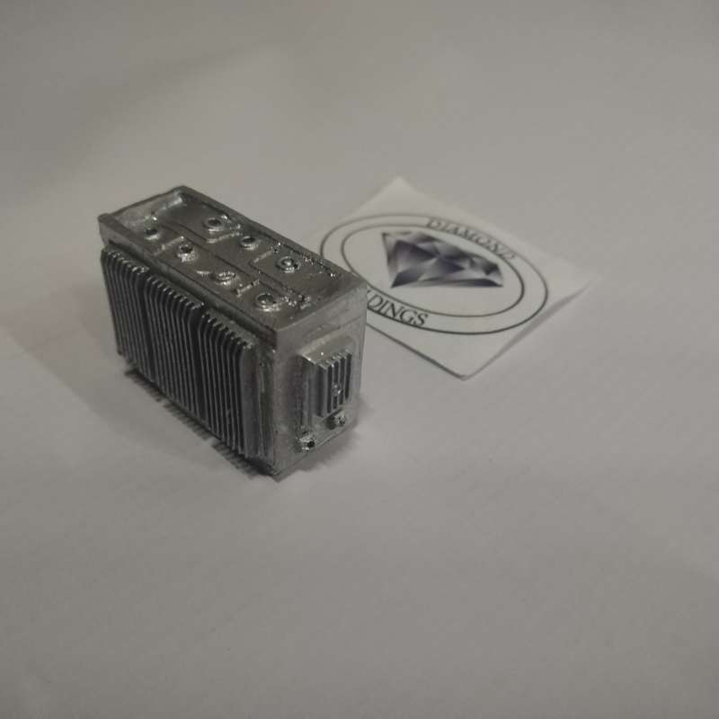 Model Trains HO - Transformer 7 with cooling fins - 50mm x 25mm x 30mm