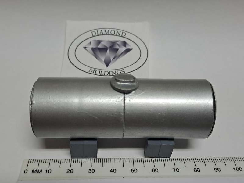 Model Trains HO - Storage Tank (medium) - 90mm 29 x diameter