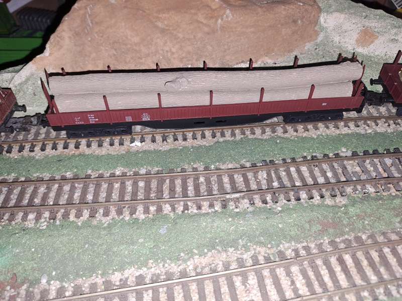 Model Trains HO - Freight Load - Wood Load Very Long Thick - 185mm x 25mm x 27mm