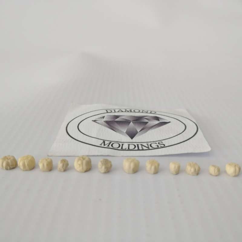 Model Trains N Scale - Pumpkins Cream (x12 pack) - 5mm diameter x 3mm