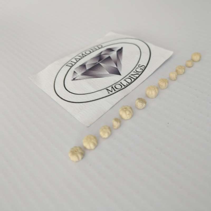 Model Trains N Scale - Pumpkins Cream (x12 pack) - 5mm diameter x 3mm