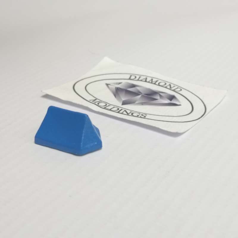 Model Trains N Scale - Tent Camping (Green or Blue) - 21mm x 14mm x 11mm