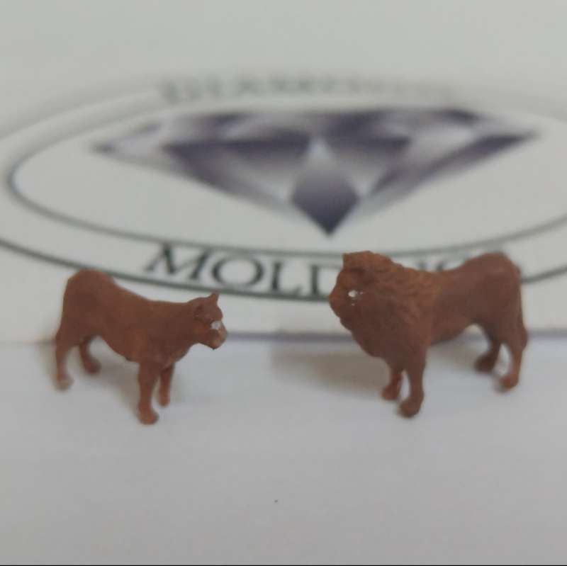 Model Trains N-Scale - Animals - Lion Male & Female