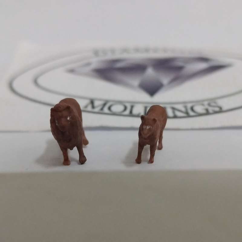 Model Trains N-Scale - Animals - Lion Male & Female