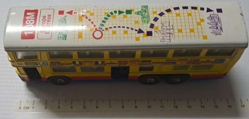 Cars - Tins Toy - Buss Europe Express with working doors