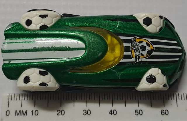 Cars - Hotwheels - 2013 Mattel (Soccer)