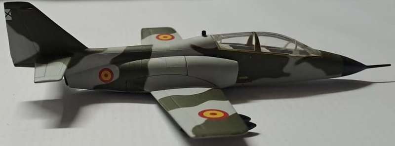 Airplane Model - Die Cast Model 1:72 Aviojet