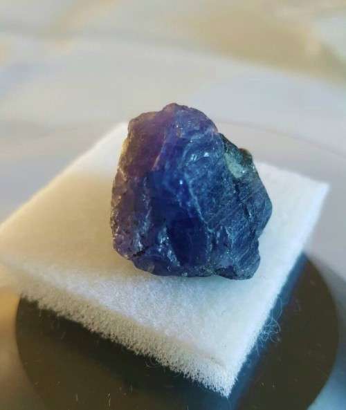50.50CtsTANZANITE UNTREATED ROUGH 100% NATURAL VIOLET BLUE