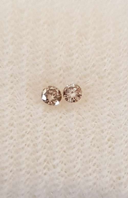 2pcs Pair Round Natural Champagne Diamond 2.10mm