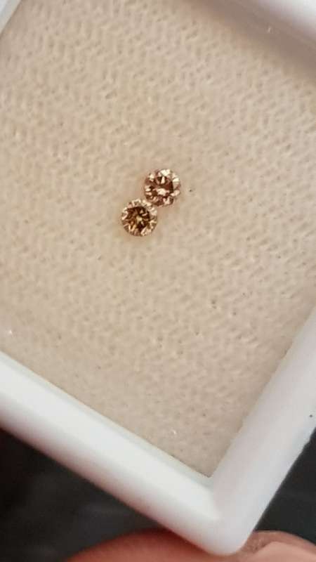2pcs Pair Round Natural Champagne Diamond 2.10mm