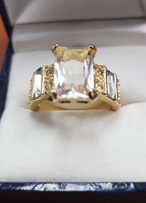 White Sapphire Ring Yellow Rhodium Plated Wedding Engagement Jewelry