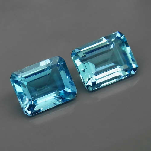 1.30Ct Swiss Blue Topaz Emerald Cut  7x5 mm.! Ravishing Color!
