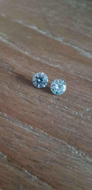 1.08ct MOISSANITE ROUND VVS1 BLUE COLOR LOOSE