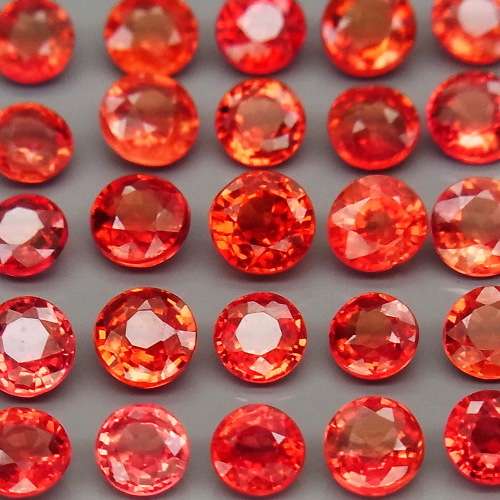 Imperial Red Sapphire Songea 1Pcs/0.18Ct Round 3 to 3.2 mm.Very Good Color!