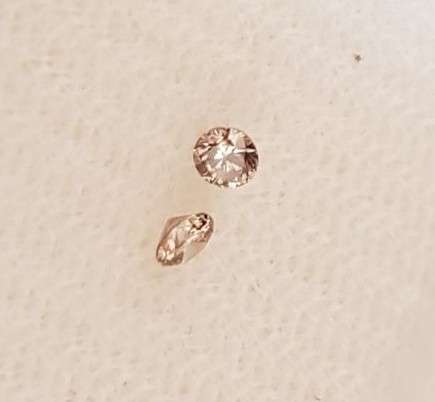 2pcs Pair Round Natural Champagne Diamond 2.10mm