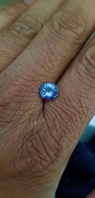 1.75Ct. Top Purplish Blue Tanzanite Round 7.2mm. Full Fire! Natural