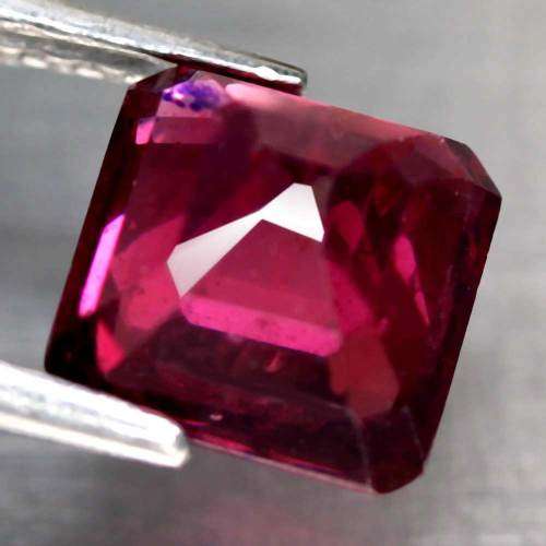 Rhodolite Garnet 3.24Ct.Ravishing Color & Full Fire! Natural Africa