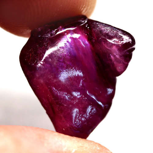28.02 Ct. Rough Ruby Natural Purple Red Breathtaking Madagascar