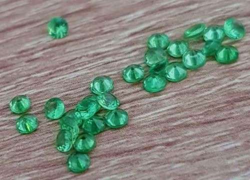 Tsavorite Garnet Diamond Cut 25mm.Best Color Top Green  Tanzania