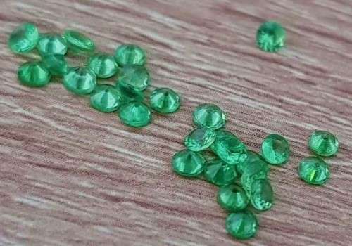 Tsavorite Garnet Diamond Cut 25mm.Best Color Top Green  Tanzania
