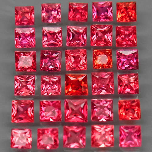 Imperial Red Sapphire 1Pcs/0.060Ct Oval 1.8-2mm Songea,Africa!