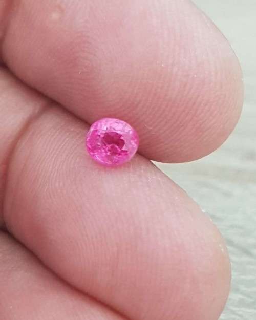 **HOT**Pink Spinel 0.78Ct. Oval Tanzania Mahenge