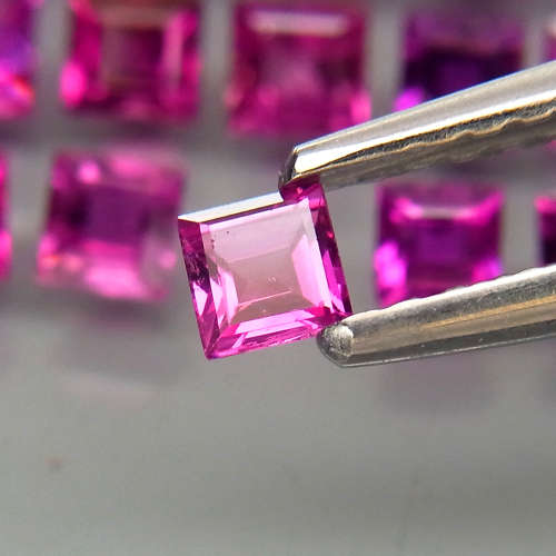 Pink Purple Ruby Square 2.5 mm.Rare! Thailand  (No Glass) 1Pcs/0.12Ct