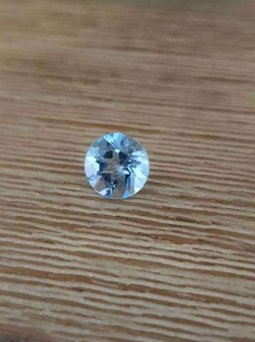 Topaz Swiss Blue 5.04 Ct. Round Shape 10mm.  Natural Gemstones