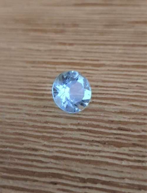 Topaz Swiss Blue 5.04 Ct. Round Shape 10mm.  Natural Gemstones